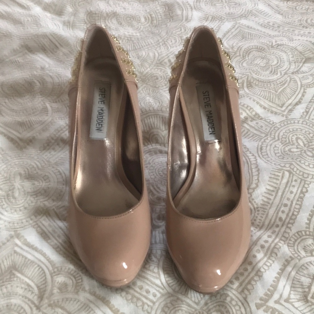 Shoes high heels